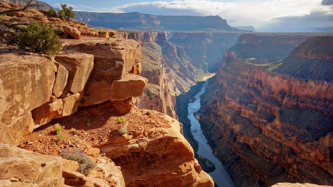 An Unforgettable Adventure: Hiking from South Kaibab to Bright Angel in the Grand Canyon